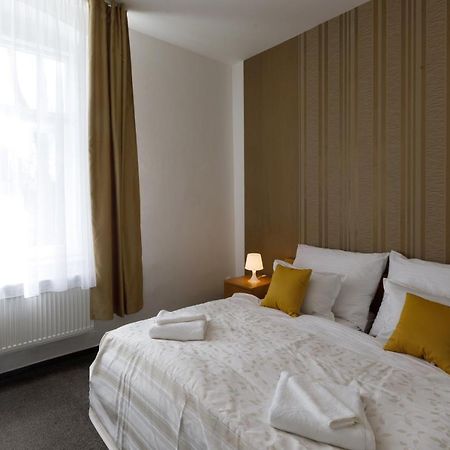 Litvan Sunset Apartments تشيسكي بوديوفيتسه المظهر الخارجي الصورة